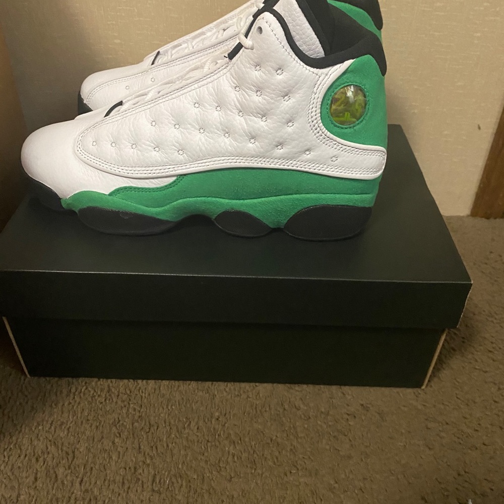 Tennis Shoes